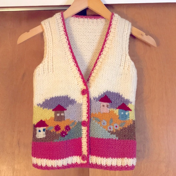 Hand Knit Child’s Sweater Vest Multicolor Village Scene Girl’s - Picture 2 of 5